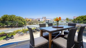 Outdoor dining - Increible y Moderno Departamento con Mucho Espacio, Ideal Para Quien sea (Bucerías)