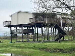 Exterior - 4-Bedroom Home, Delacroix Hwy, Great Fishing, AC, WIFI (Saint Bernard)