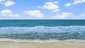 A beach with clear blue water and white clouds. - Beachfront Private Home 5 BR 4.5 Bath Pet Friendly (Port Saint Joe)