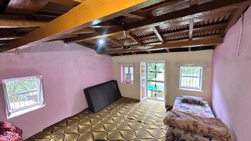 Standard Room | 1 bedroom, free WiFi