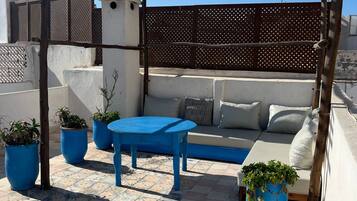 Apartemen, 2 kamar tidur, Boleh Merokok, balkon | Teras/patio