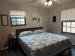 2 habitaciones, cuna de viaje, wifi gratis y ropa de cama 