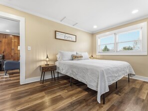 1 chambre, bureau, Wi-Fi gratuit, draps fournis