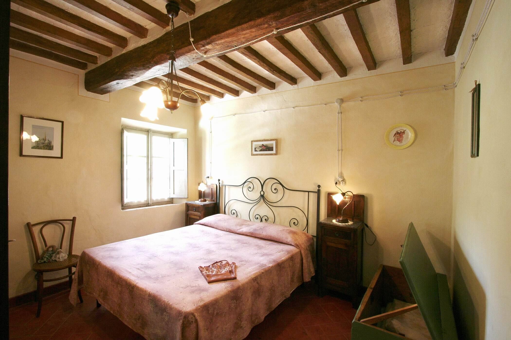 6 camere, ferro/asse da stiro, Wi-Fi gratuito, lenzuola