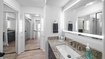 Hair dryer, towels