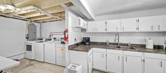 White Tail Run & Eagles Nest At Heron Hill Retreat 2 Hot Tubs On Lake!