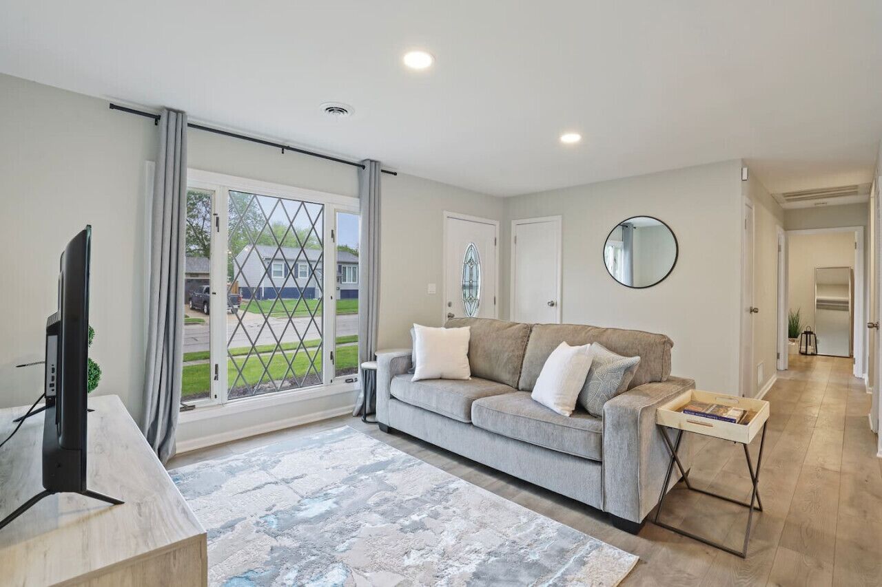 4 Bed RomeoRanch Hosted By Coast To Coast Housing