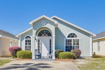Panama City Beach Vacation Rental | 3BR | 2BA | 1 Step Required | 1,225 Sq Ft