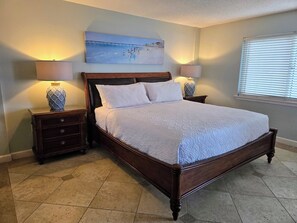 3 bedrooms, iron/ironing board, free WiFi, bed sheets - Gulf front Condo Sandy Key 511-Heated Pool-Tennis court-Free Daily Activities (Pensacola)