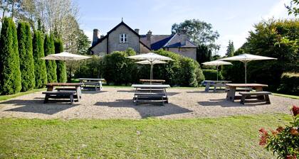 Cottage Suite 2, Kentisbury Grange - a suite that sleeps 2 guests in 1 bedroom