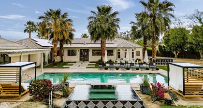 Verdant Luxury Villa - 11 bds - sleep 24- 14' infinity spa - pickle ball!