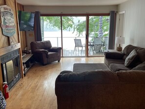 スマートテレビ、暖炉