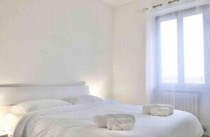 1 bedroom, WiFi, bed sheets - Classy Residence in Verona (Verona)