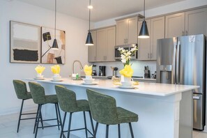 Casa conforto | Cozinha privada | Geladeira, fogão, cooktop, lava-louças