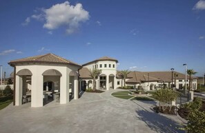 Premium House | Resort view - Gorgeous 4Bd W/ Pool & Waterpark @ Champions Gate 428 (Kissimmee)