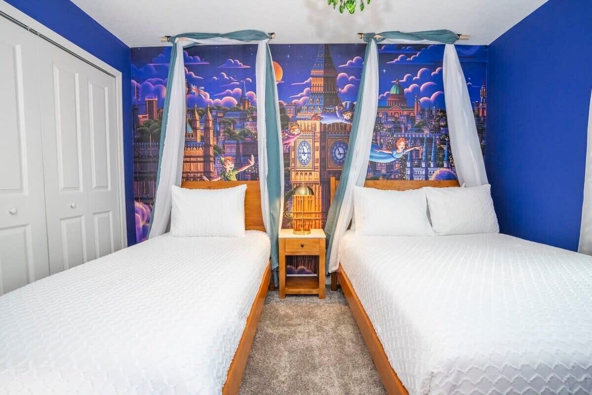 Children's theme room