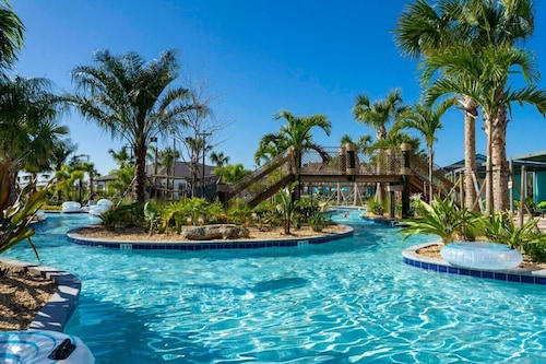 Magnificient 4Bd W/ Pool @ Storey Lake Resort 2648