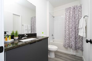 บ้านคอมฟอร์ท | ห้องน้ำ