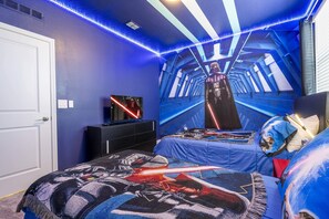 Comfort House | Children's theme room
