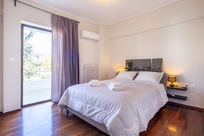 Apartment | 2 bedrooms - Kleio - Spacious Apartment in Glyfada (Glyfada)