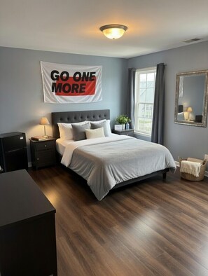 5 bedrooms, iron/ironing board, WiFi, bed sheets