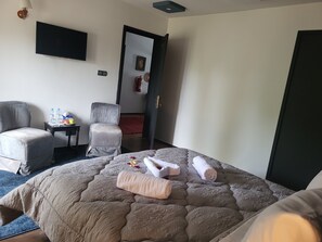 3 bedrooms, WiFi, bed sheets - Sweet Home (Tanger)