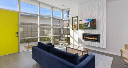 Come visit Palm Springs!