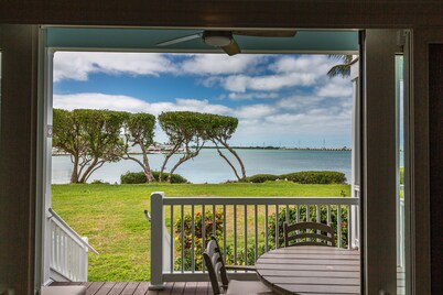 Stunning Waterfront Two-Story Villa in Duck Key!