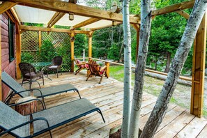 Terrace/patio - Rustic Romance - Studio | One Bed | ¾ Bathroom with Jacuzzi | Sleeps Two (Twin Peaks)