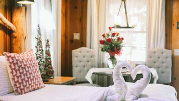 Strykjärn/strykbräda, wi-fi och sängkläder