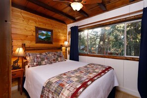 2 bedrooms - Fisherman's Hideaway - Two Bedroom | Two Beds | Full Bathroom | Sleeps Five (Twin Peaks)