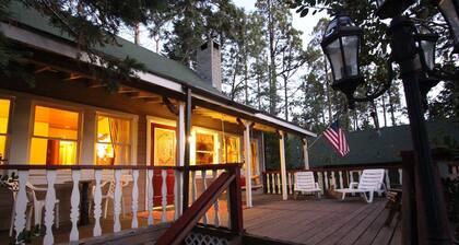 Ponderosa Lodge - Lodge | 11 Beds | Three Bathrooms | Sleeps 15