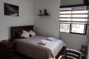 1 bedroom, desk, iron/ironing board, free WiFi