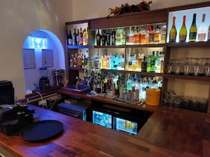 酒吧(店内)