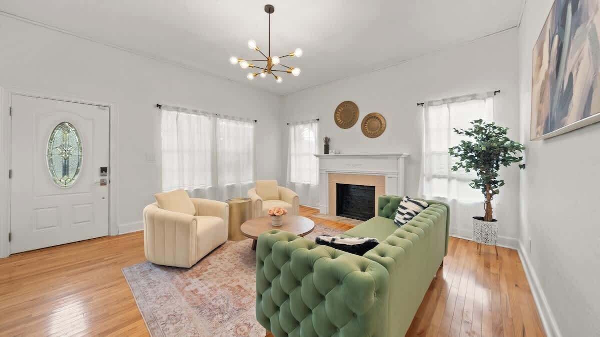 Smart TV, fireplace, offices