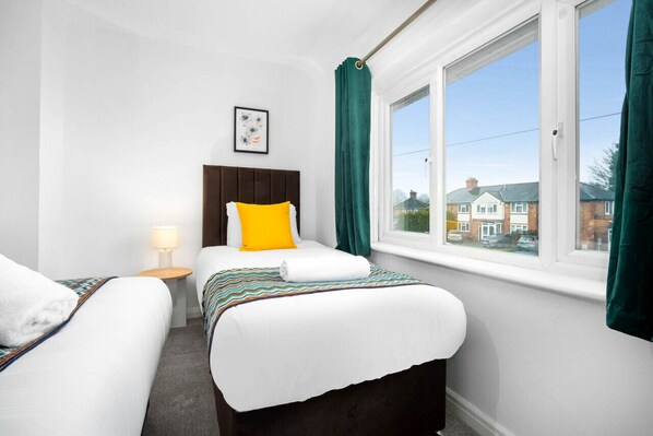 3 soveværelser, strygejern/strygebræt, Wi-Fi