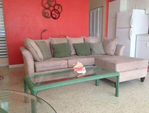 Living area - Large Private Studio (Christiansted)