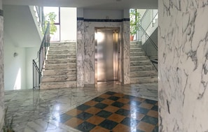 Interior - Cozy apartment in Lucca with kitchen (Lucca)