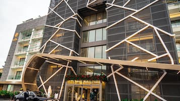 واجهة المنشأة