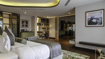 جناح تنفيذي | 1 غرفة نوم وملاءات من القطن المصري وأغطية فراش متميزة