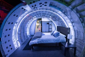 5 habitaciones, escritorio, tabla de planchar con plancha y wifi gratis 