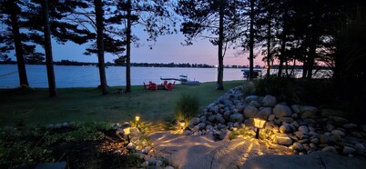 A Spacious Lakefront Home Designed for Real Gatherings and Time Together