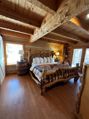 2 soverom, strykejern/-brett, wi-fi (inkludert) og sengetøy