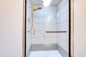 Towels - Ocean City Loft-Style Apt, Close to Beaches! (Ocean City)