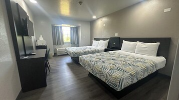 Desk, blackout drapes, free WiFi, bed sheets