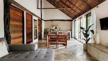 Grand-huone, keittiö, näköala puutarhaan | Yksityinen keittiö