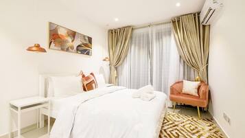 Deluxe Duplex, 1 Bedroom, Pool View, Garden Area