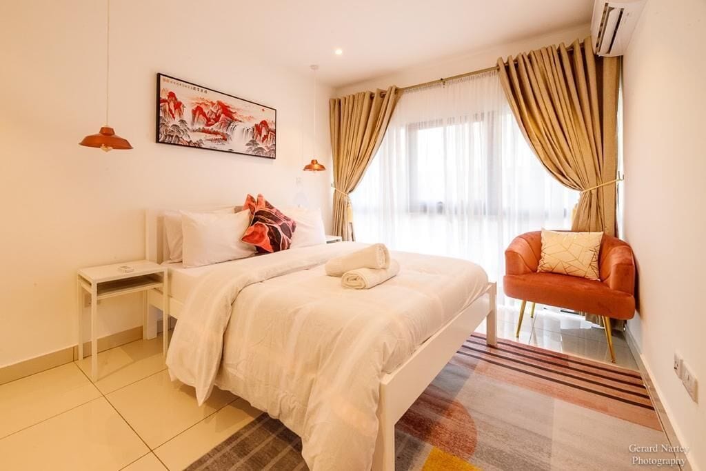 In-room safe, blackout curtains, iron/ironing board, free WiFi