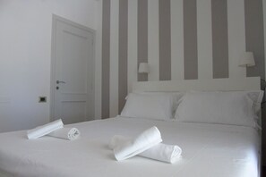 2 bedrooms, WiFi, bed sheets - Homiday - Oleanders, Interior 8 (Pineto)