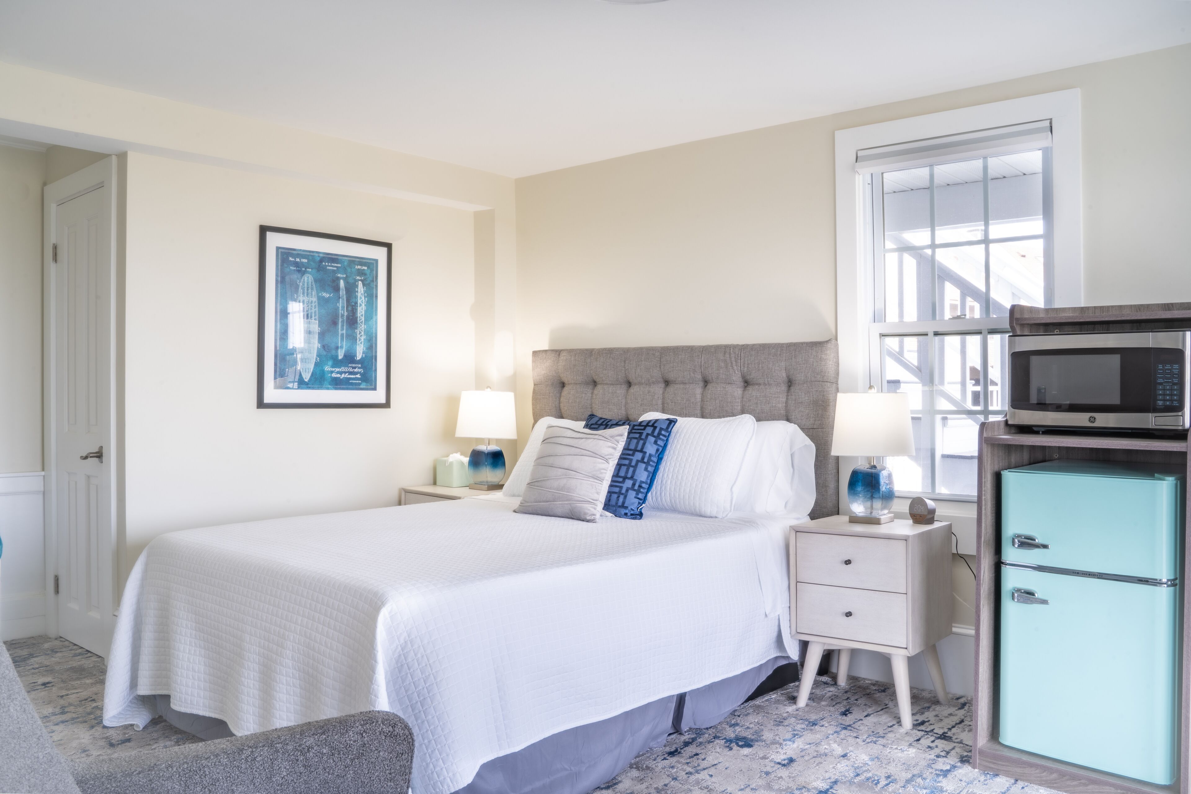 Cozy first floor oceanfront gem!